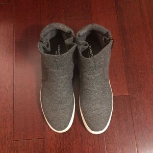 Kenneth Cole High Top Sneaker (no wedge)